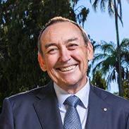 Queensland Great Award honours cancer control pioneer